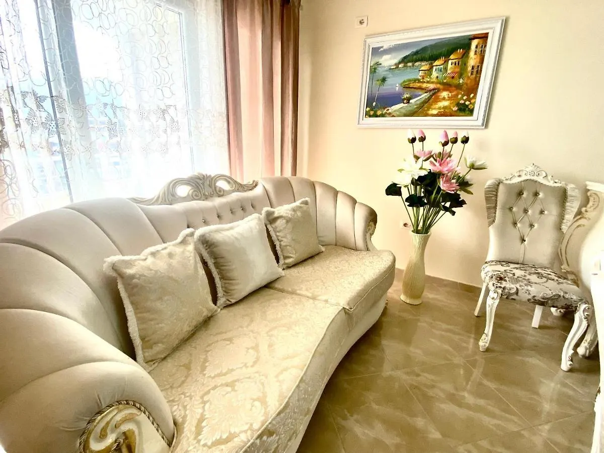 Luxury Suites Pogradec 0*,  Albania